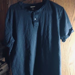 Men’s Button Collar Tee